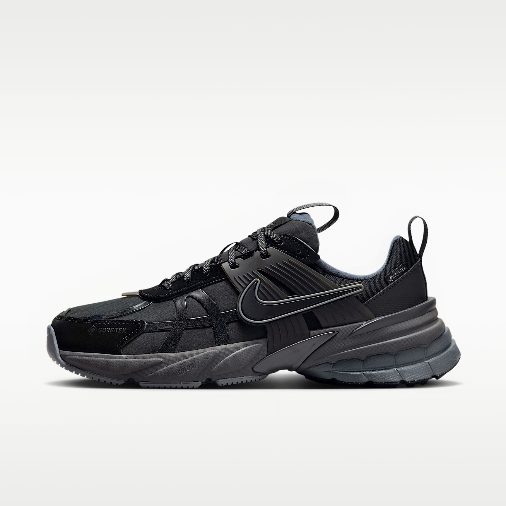 Nike V2K Run GORE-TEX Women's Waterproof Shoes. Nike ID